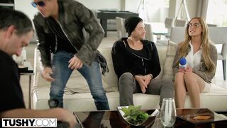 Conservative Girl Tries Double Penetration and Screams – Chloe Amour