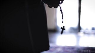 Thou Shalt Not Covet in HD – Spencer Bradley, Mona Azar