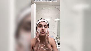 M14 KH4L1F4 NEW 2024 FULL NUDE!! – Mia Khalifa