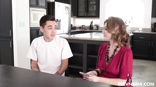 Jenn Cameron – Sperm Facial Mask 19 10 2023 (1)