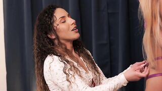 Liv Revamped, Clara Trinity – Lesbian Obsessions 7