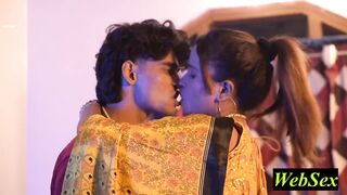 Indian Beautiful Cuckold Wife Amazing Hot Sex! Sakki Husband