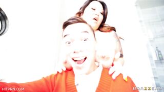 BrazzersExxtra – Selfie Slut Needs Some Help – Tokyo Leigh, Juan El Caballo Loco